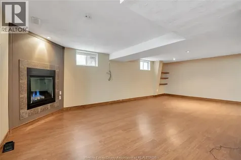 9 Creekview Court Kingsville ON N9Y 4E5