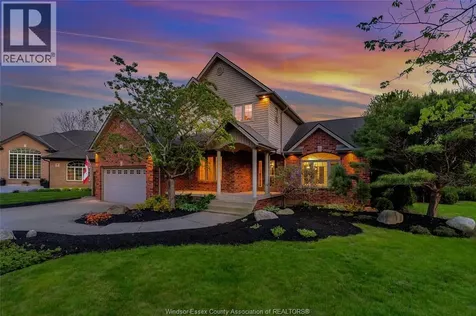 9 Creekview Court Kingsville ON N9Y 4E5