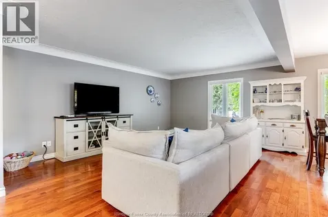 110 Mccallum Drive Kingsville ON N9Y 1G7