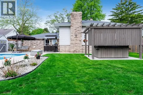 110 Mccallum Drive Kingsville ON N9Y 1G7