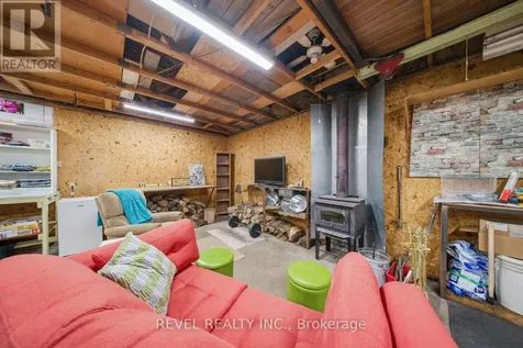 36 Hamilton Avenue Brantford ON N3S 6Z9