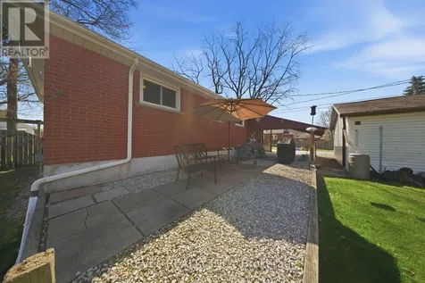 36 Hamilton Avenue Brantford ON N3S 6Z9