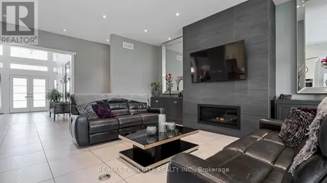 41 Ruijs Boulevard Brantford ON N3T 0E1