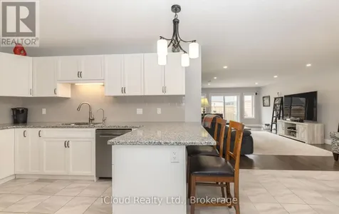 108 Stephenson Way Minto ON N0G 2P0