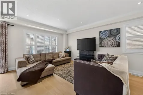 4236 Prudham Avenue Burlington ON L7M 0N3