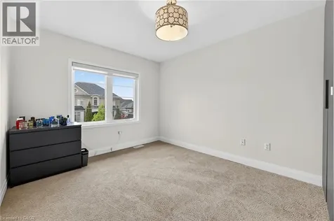 4236 Prudham Avenue Burlington ON L7M 0N3