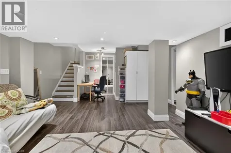 4236 Prudham Avenue Burlington ON L7M 0N3