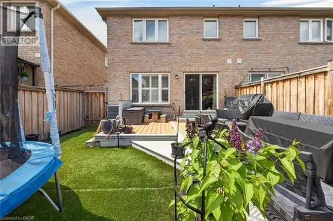 4236 Prudham Avenue Burlington ON L7M 0N3