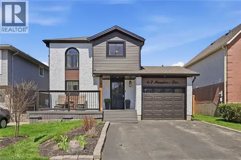 102 Ironstone Drive Cambridge ON N1P 1A4