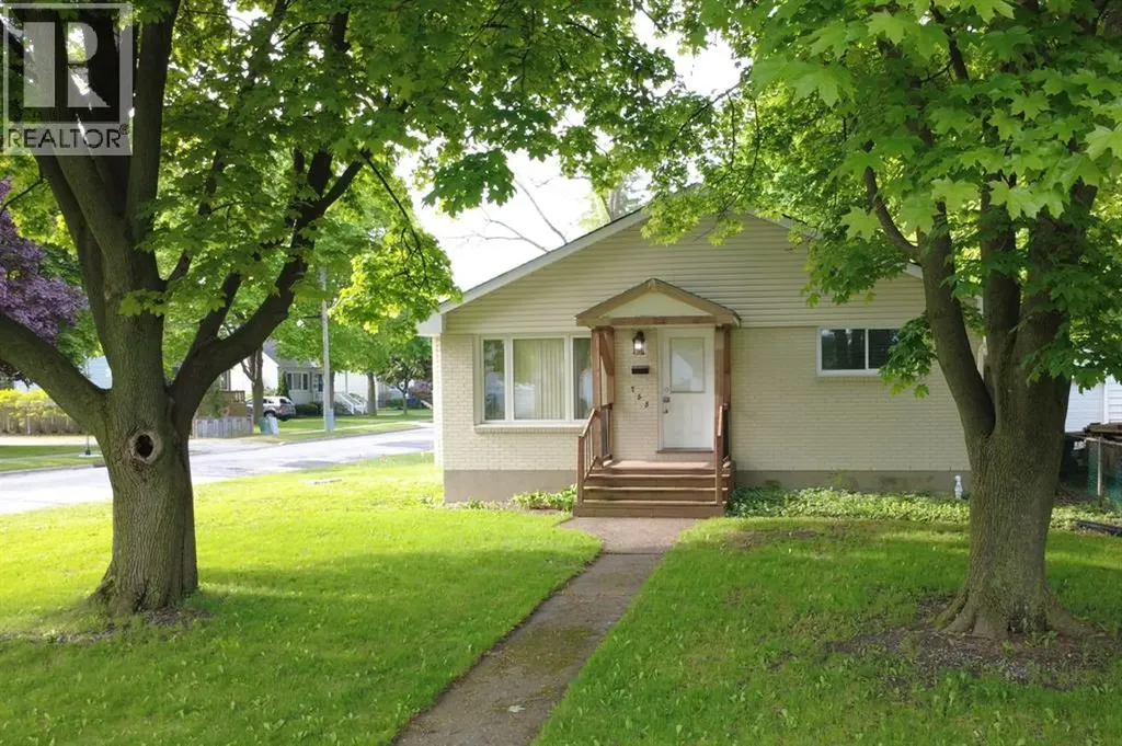 755 Talfourd Street Sarnia ON N7T 1S1