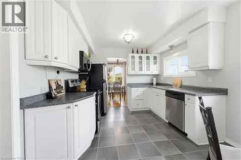 26 Rivercrest Road Hamilton ON L8E 1M9