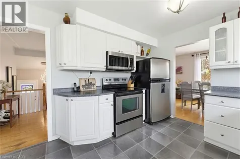 26 Rivercrest Road Hamilton ON L8E 1M9