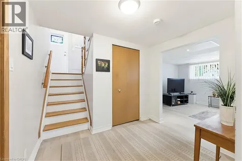 26 Rivercrest Road Hamilton ON L8E 1M9