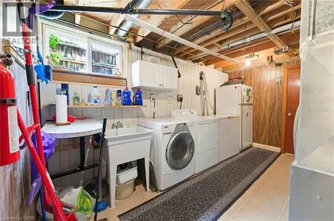 26 Rivercrest Road Hamilton ON L8E 1M9