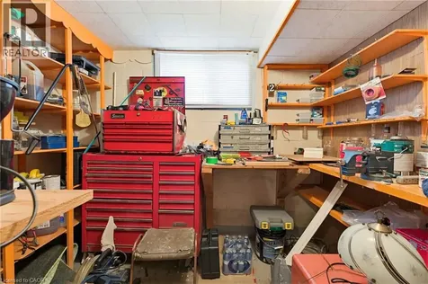26 Rivercrest Road Hamilton ON L8E 1M9