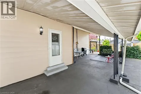 26 Rivercrest Road Hamilton ON L8E 1M9