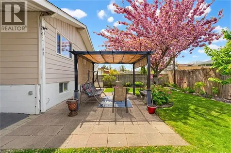 26 Rivercrest Road Hamilton ON L8E 1M9
