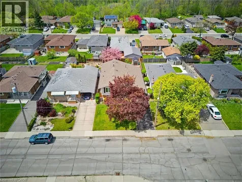 26 Rivercrest Road Hamilton ON L8E 1M9