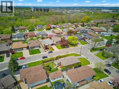 26 Rivercrest Road Hamilton ON L8E 1M9