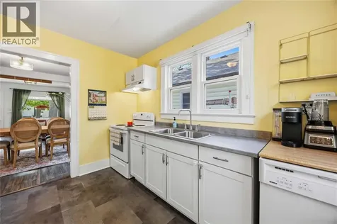 293 Shepherd Street Sarnia ON N7T 3J7