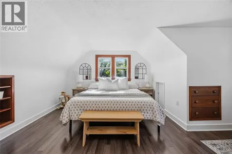 293 Shepherd Street Sarnia ON N7T 3J7