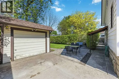 293 Shepherd Street Sarnia ON N7T 3J7