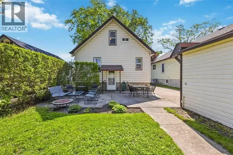 293 Shepherd Street Sarnia ON N7T 3J7