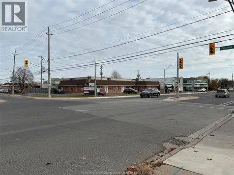2528 Dougall Avenue Windsor ON N8X 1T6