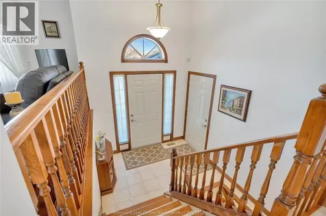 178 Ellison Avenue Leamington ON N8H 5J2