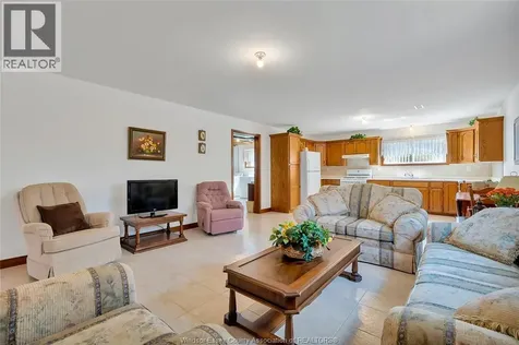 178 Ellison Avenue Leamington ON N8H 5J2