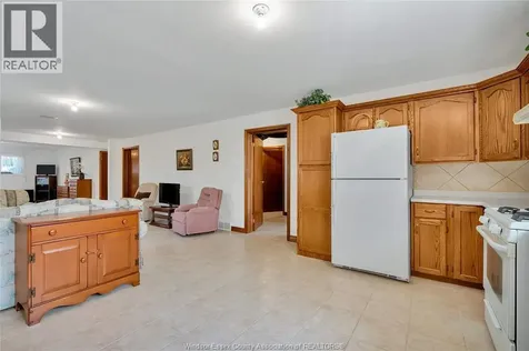 178 Ellison Avenue Leamington ON N8H 5J2