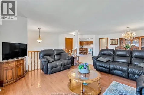 178 Ellison Avenue Leamington ON N8H 5J2
