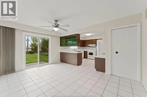 3299 Woodlawn Avenue Windsor ON N8W 2J1