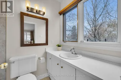 285 Fairmont Avenue Ottawa ON K1Y 1Y4