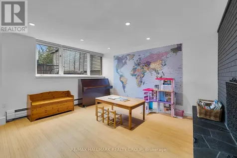 285 Fairmont Avenue Ottawa ON K1Y 1Y4