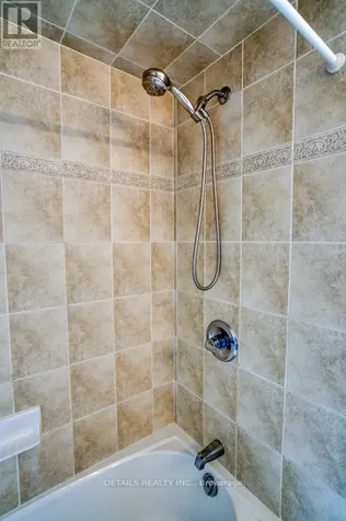 210 Calaveras Avenue Ottawa ON K2J 5K5