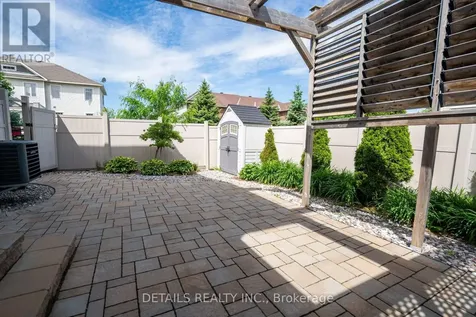 210 Calaveras Avenue Ottawa ON K2J 5K5
