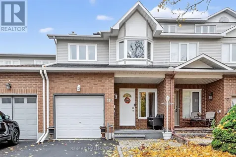110 Hunter's Glen Crescent Ottawa ON K1T 3R1