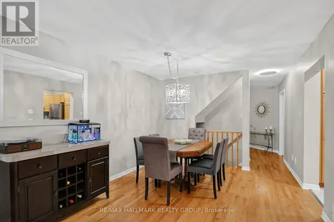 110 Hunter's Glen Crescent Ottawa ON K1T 3R1