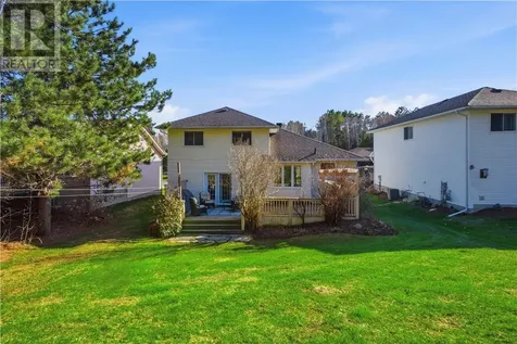 16 Bonnie Drive Lively ON P3Y 1P6