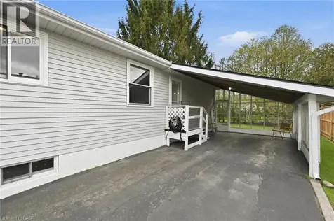 17 Richardson Drive Port Dover ON N0A 1N4