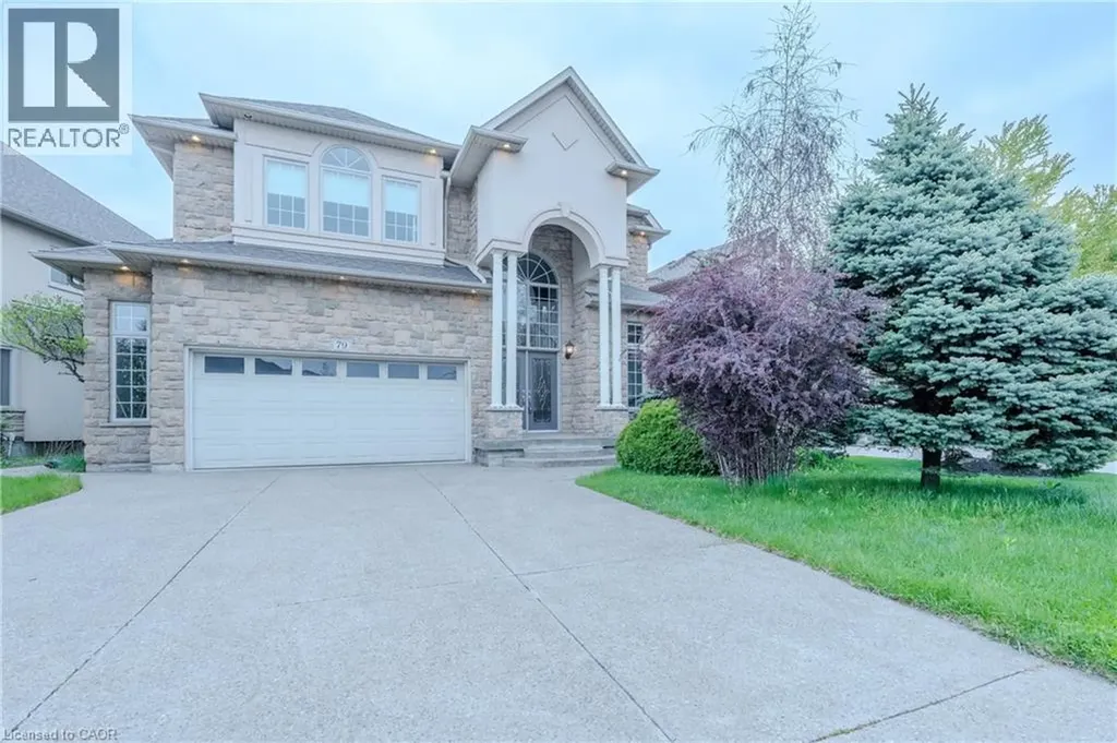 79 Moorland Crescent Ancaster ON L9K 1N7