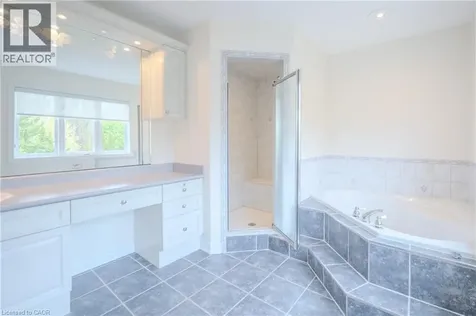 79 Moorland Crescent Ancaster ON L9K 1N7