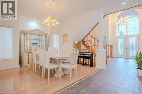 79 Moorland Crescent Ancaster ON L9K 1N7