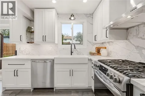1191 Limeridge Road East Hamilton ON L8W 1E9