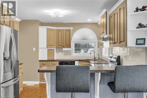 13 Burlwood Drive Elmira ON N3B 3L2