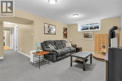 13 Burlwood Drive Elmira ON N3B 3L2