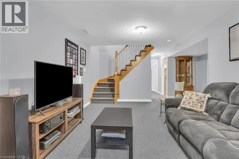 13 Burlwood Drive Elmira ON N3B 3L2