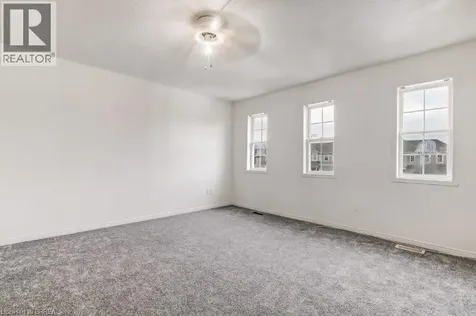 17 Stowe Terrace Brantford ON N3T 6P4