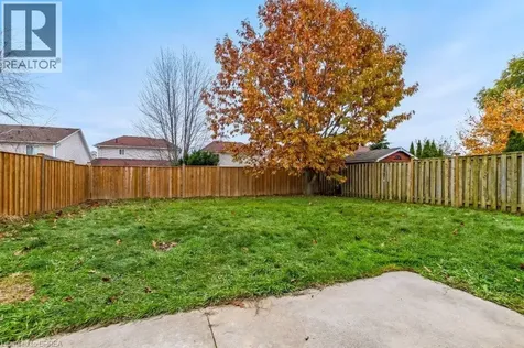 17 Stowe Terrace Brantford ON N3T 6P4